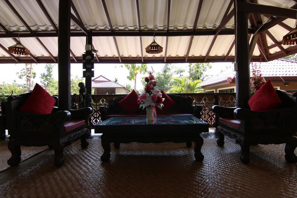 Little-Teak Homestay Chiang Mai Buitenkant foto